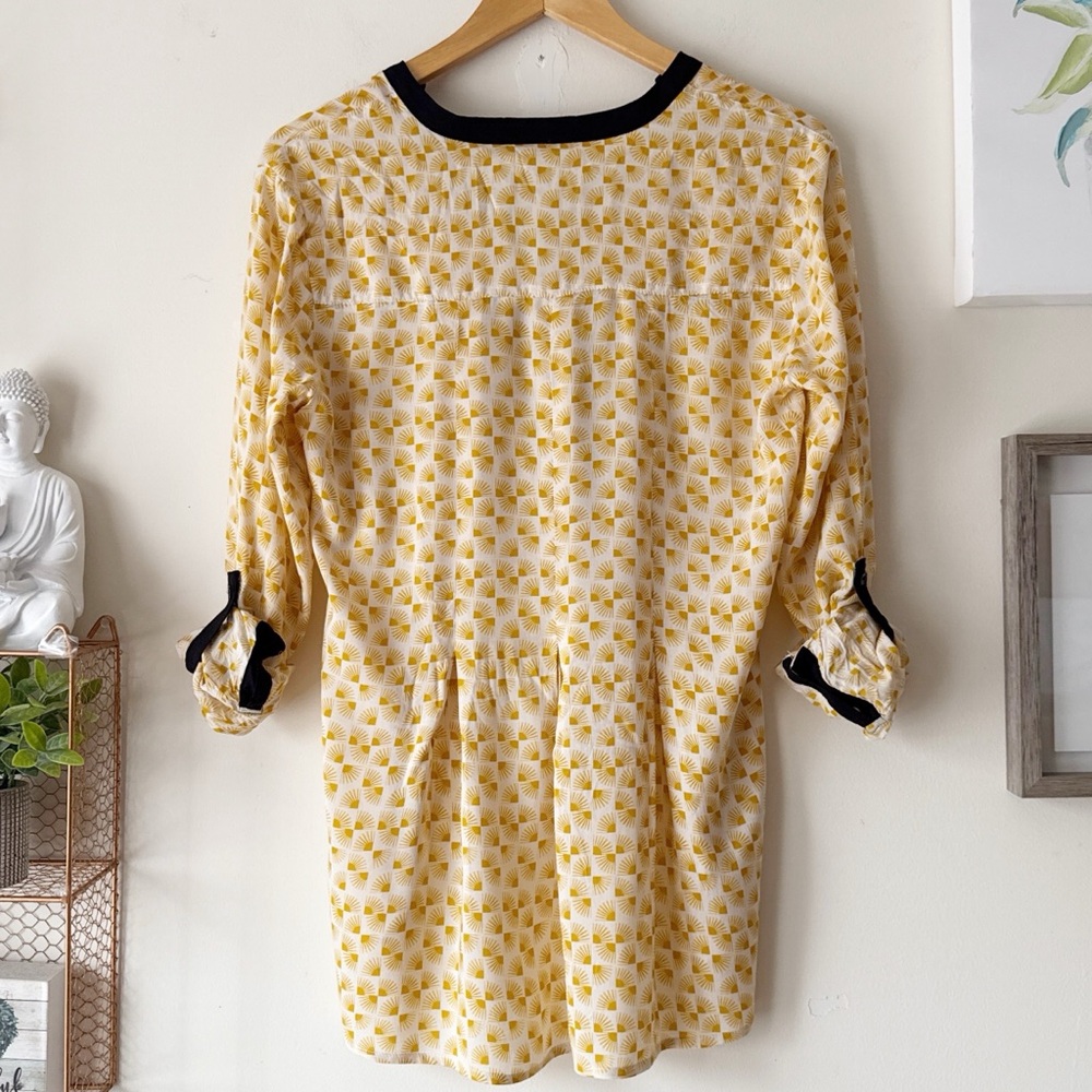 Anthropologie Vanessa Virginia Honore Yellow Motif Roll Tab Sleeve Blouse Size 4 - Picture 6 of 12